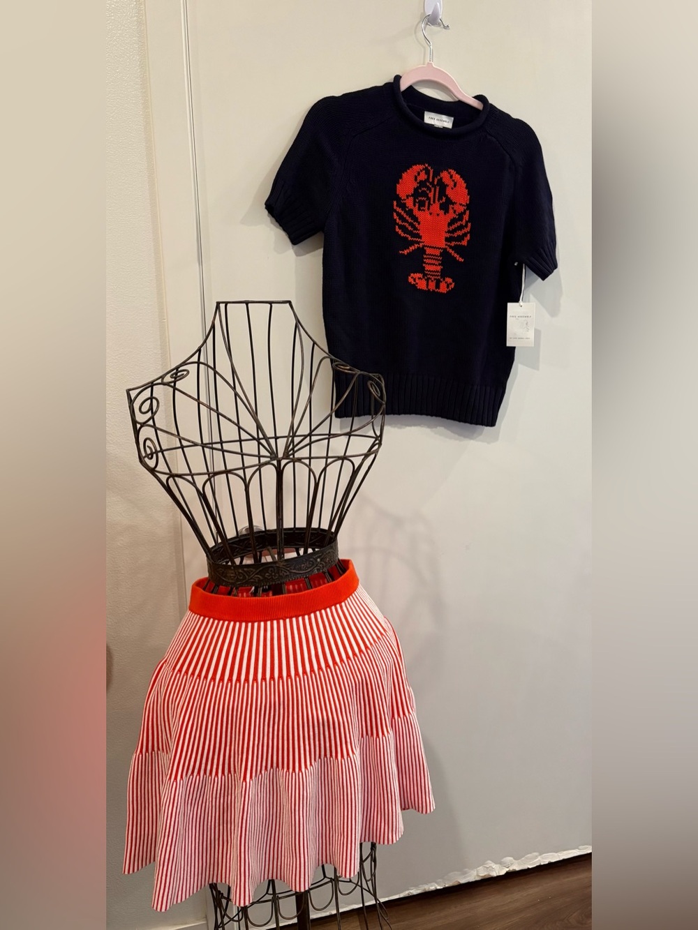 Free assembly Lobster Graphic Crewneck Sweater in Blue & Red with white and red
